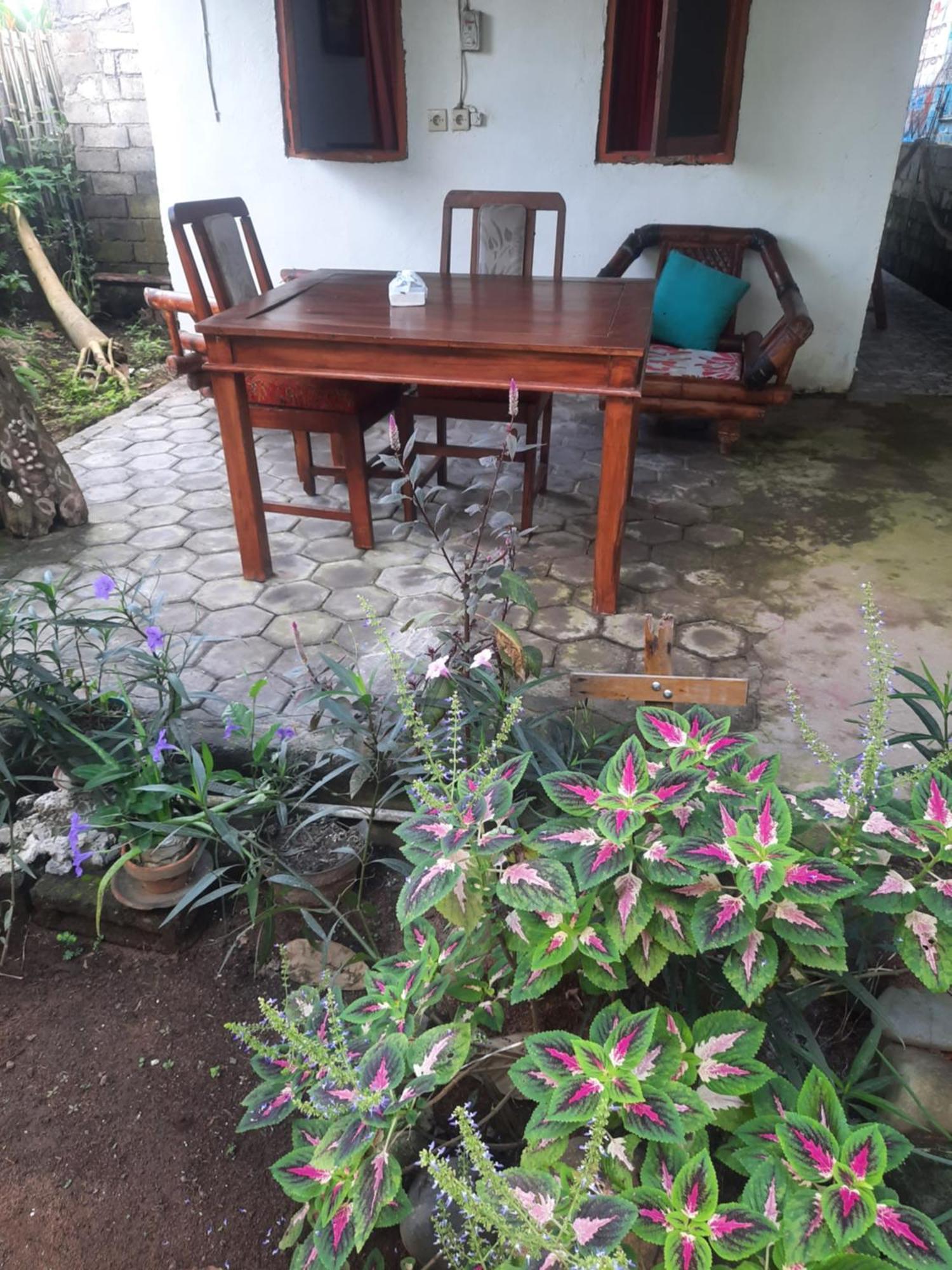 Red Beach Homestay Pasanggaran Kamer foto